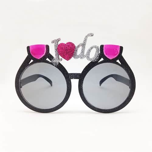 Wholesale i love do cheap bulk Party Sunglasses Y & T