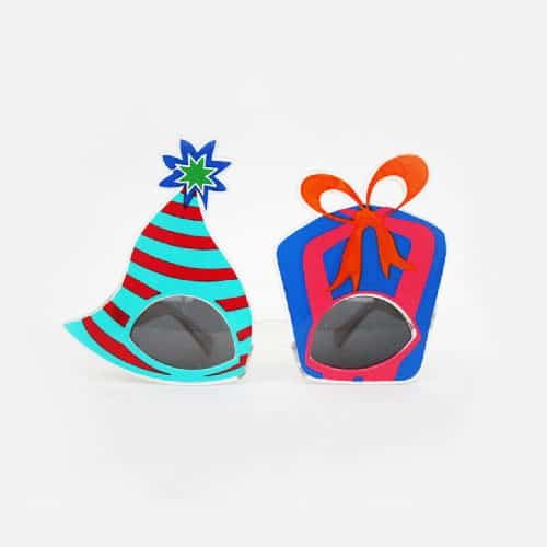 27.christmas with gift sunglasses.jpg