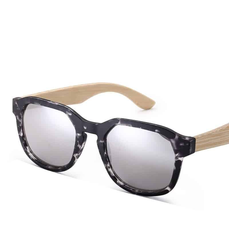 bamboo sunglasses manufacturer custom engraved in china.jpg