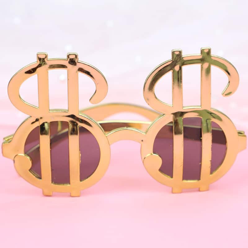custom party sunglasses qeeo.jpg