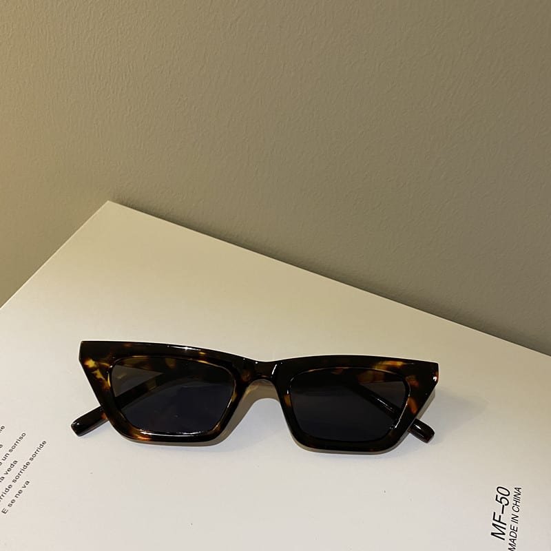 custom sunglasses wedding manufacturer from wenzhou.jpg