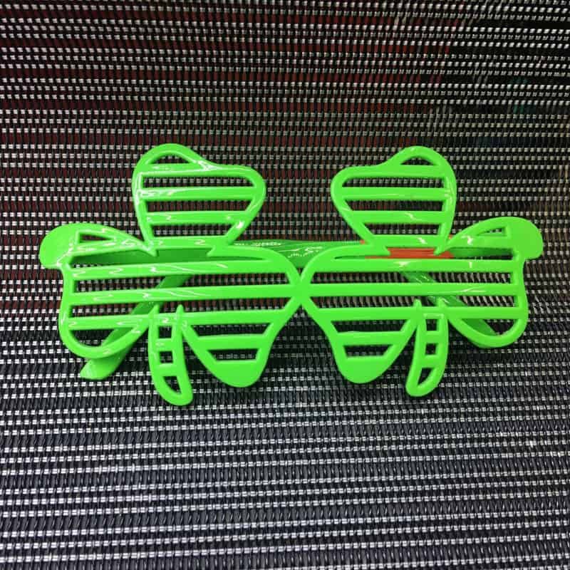 wholesale shutter sunglasses manufacturer from yiwu.jpg