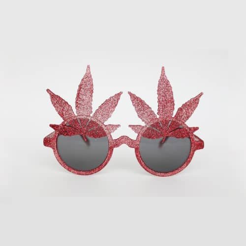 maple leaf glasses red.jpg
